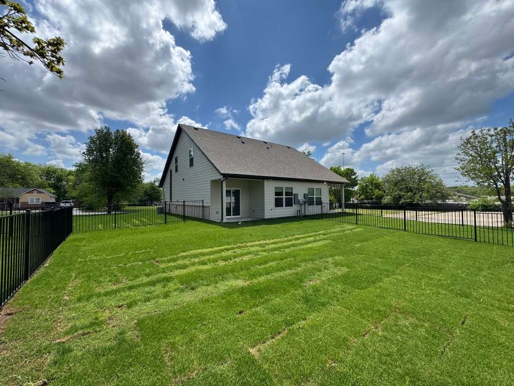 417 W Dulin Street Sherman TX 75090