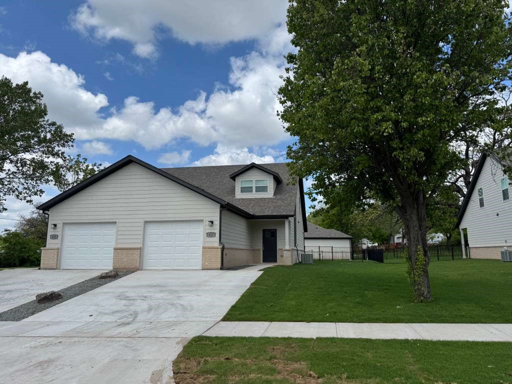 417 W Dulin Street Sherman TX 75090