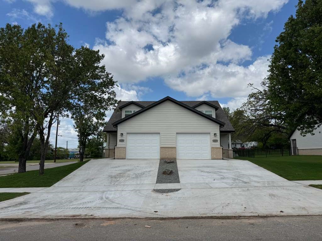 417 W Dulin Street Sherman TX 75090