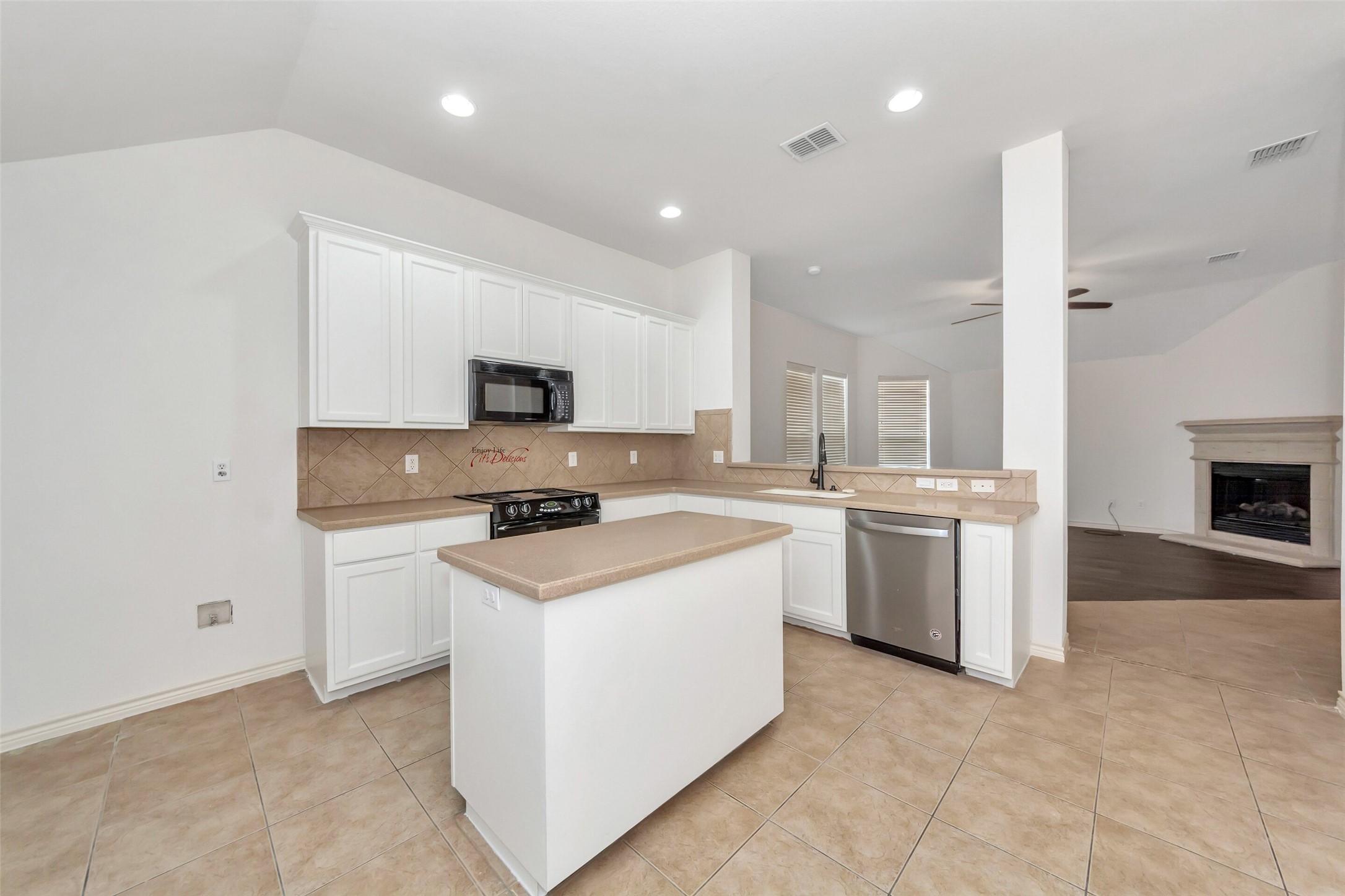 10209 Fossil Valley Drive Fort Worth TX 76131