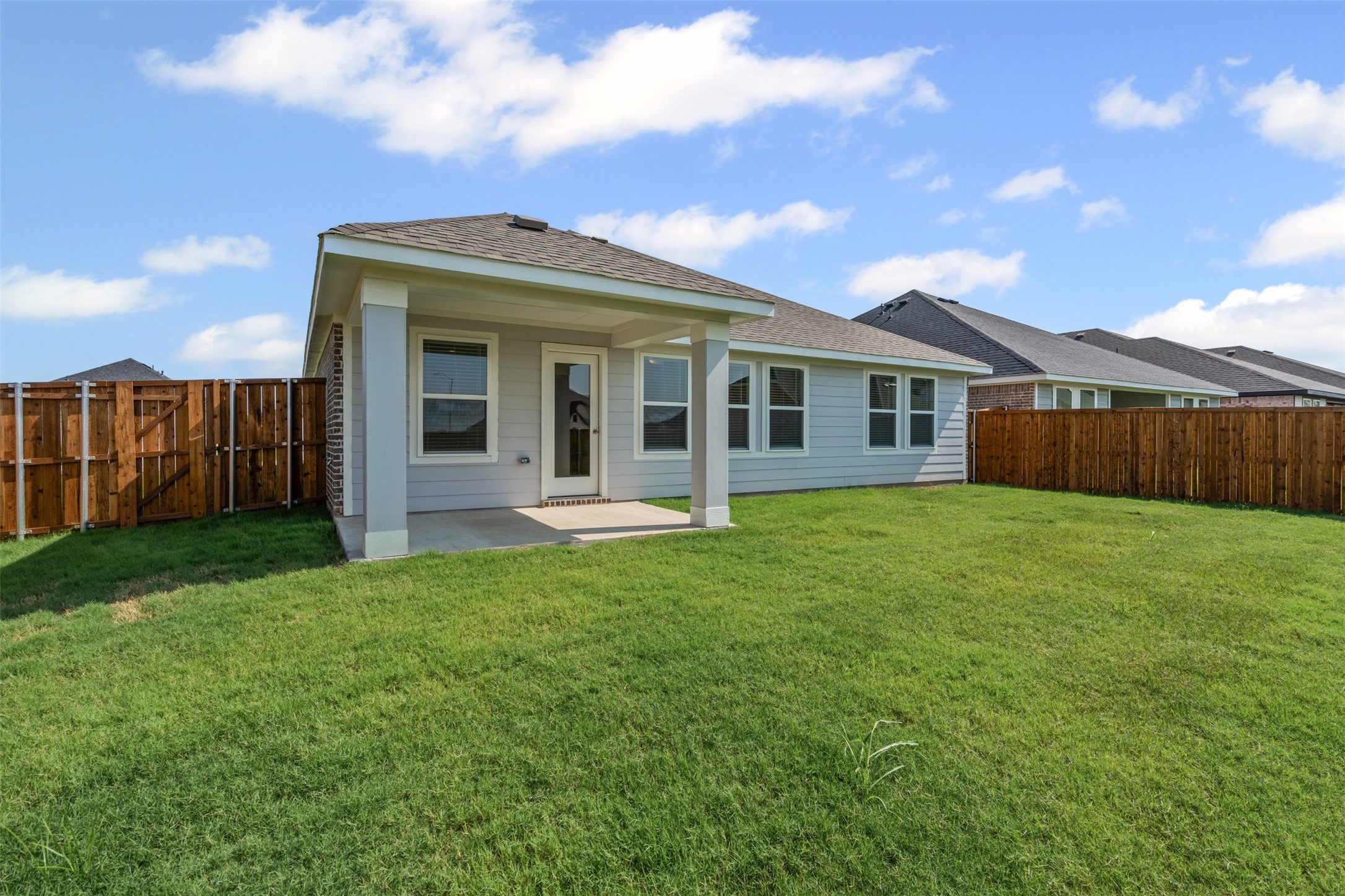 1453 Native Blooms Way Justin TX 76247
