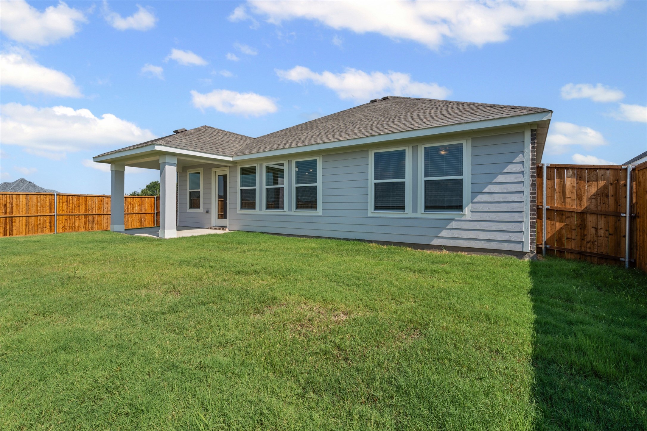 1453 Native Blooms Way Justin TX 76247