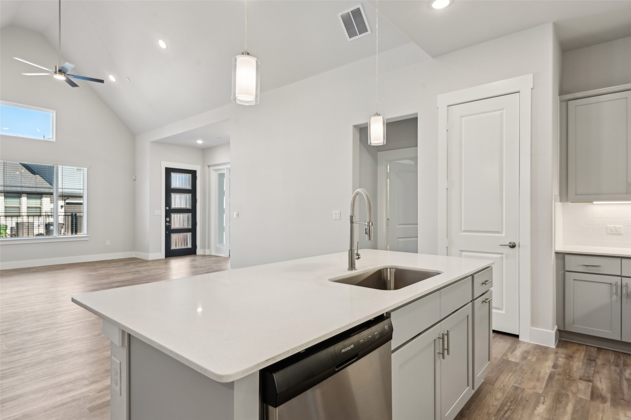 3155 Winter Rose Way Arlington TX 76005