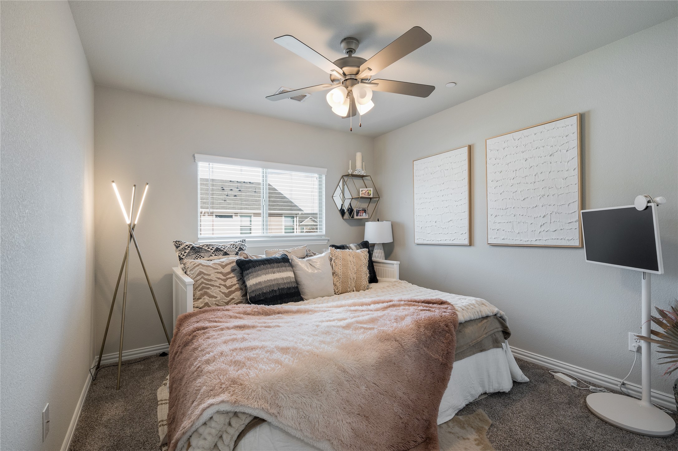 2212 Davenport Drive Denton TX 76207