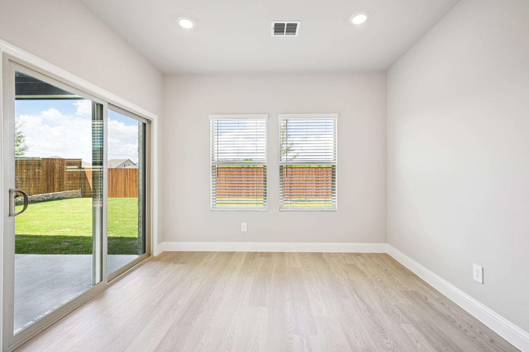 718 London Town Lane Princeton TX 75071