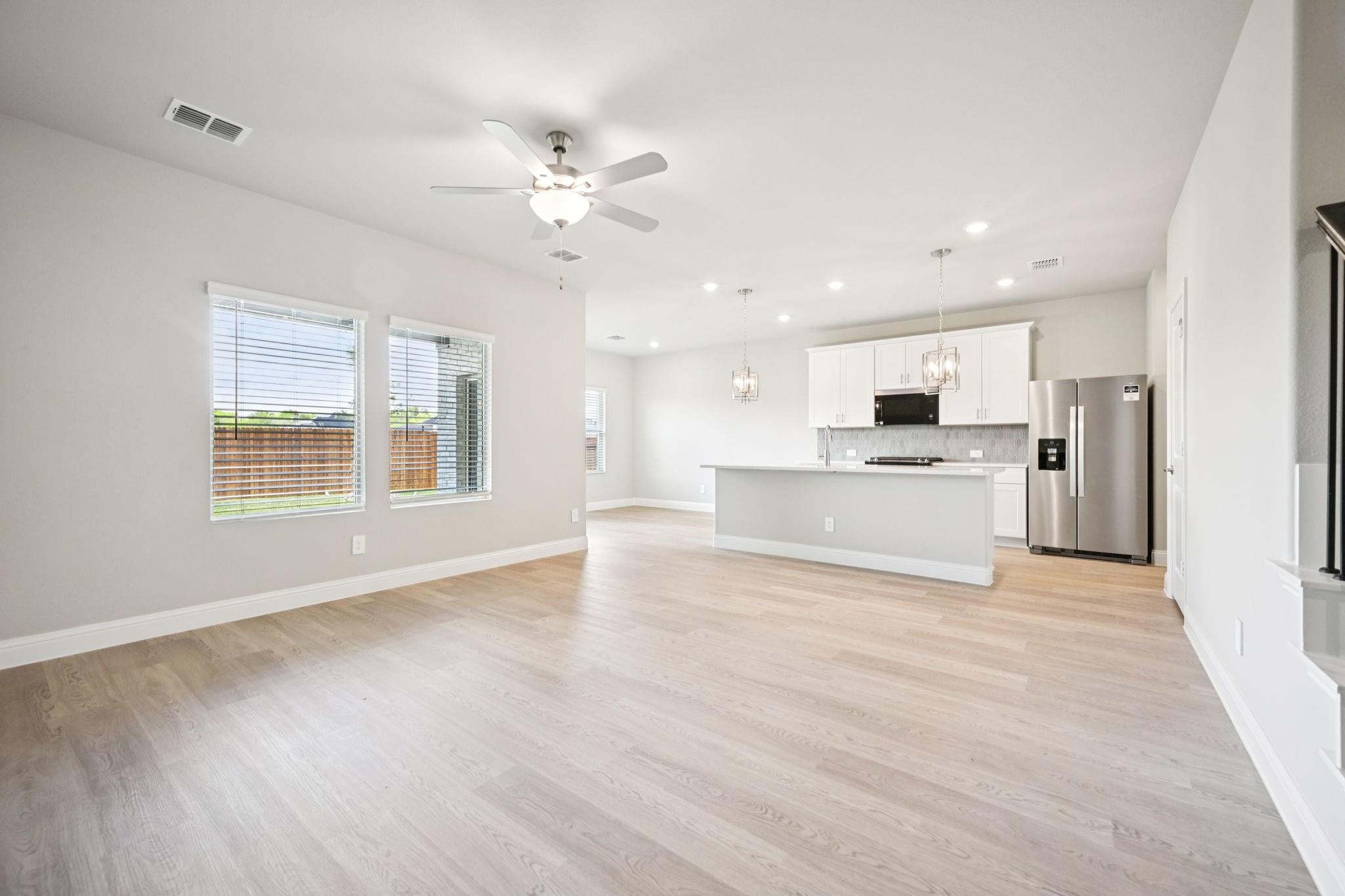 718 London Town Lane Princeton TX 75071