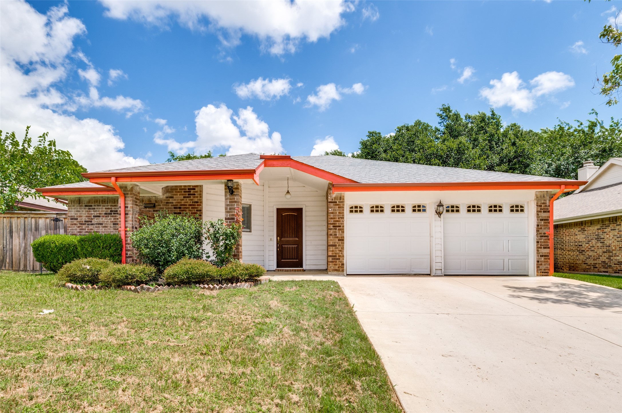 405 Myrtle Drive Arlington TX 76018