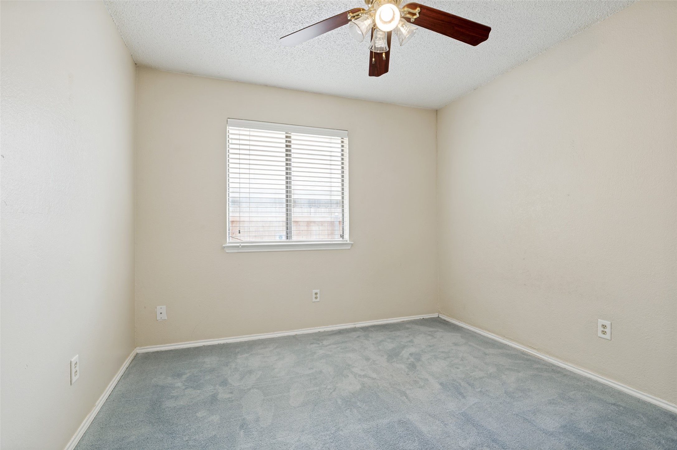 405 Myrtle Drive Arlington TX 76018