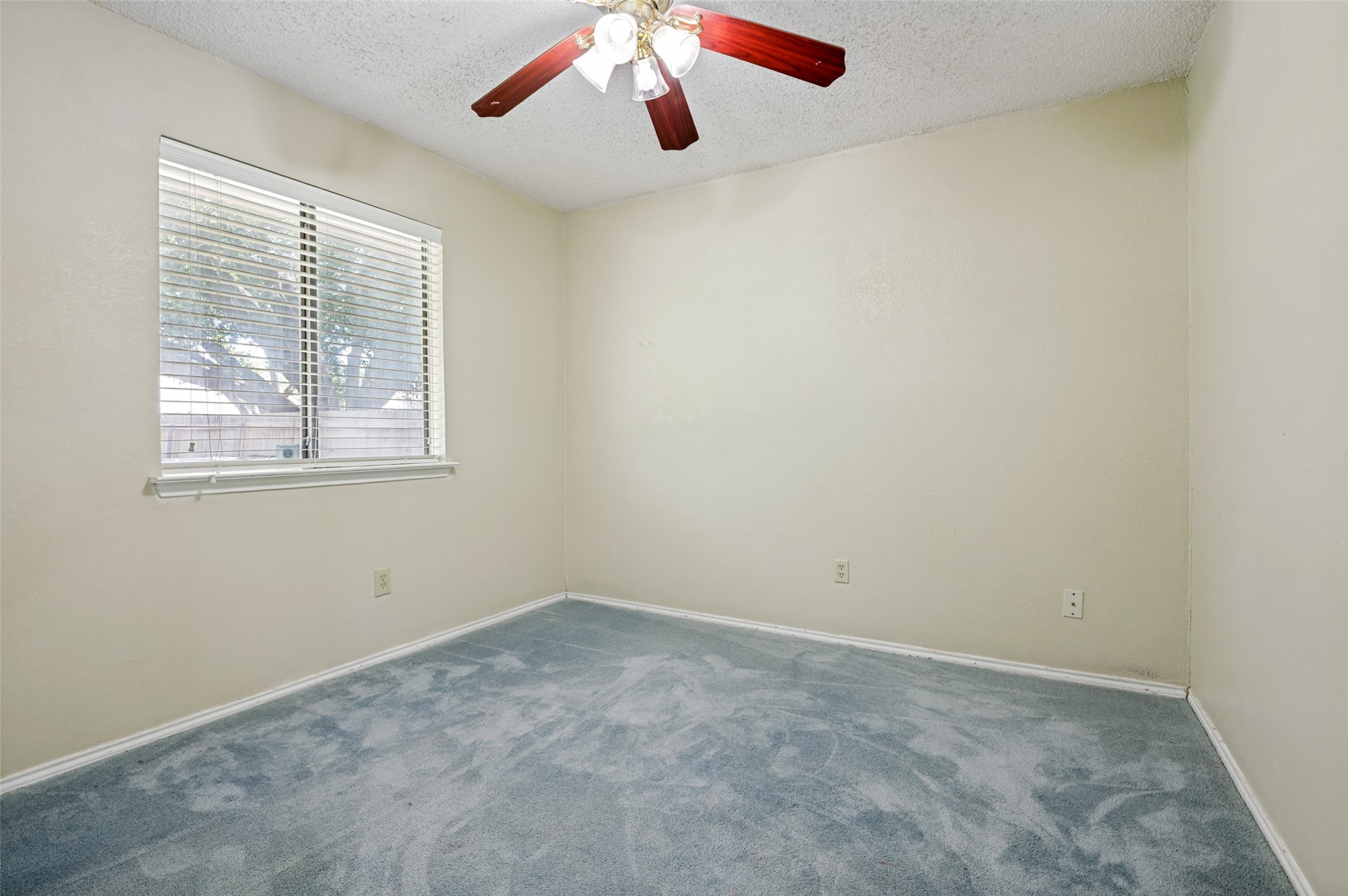 405 Myrtle Drive Arlington TX 76018