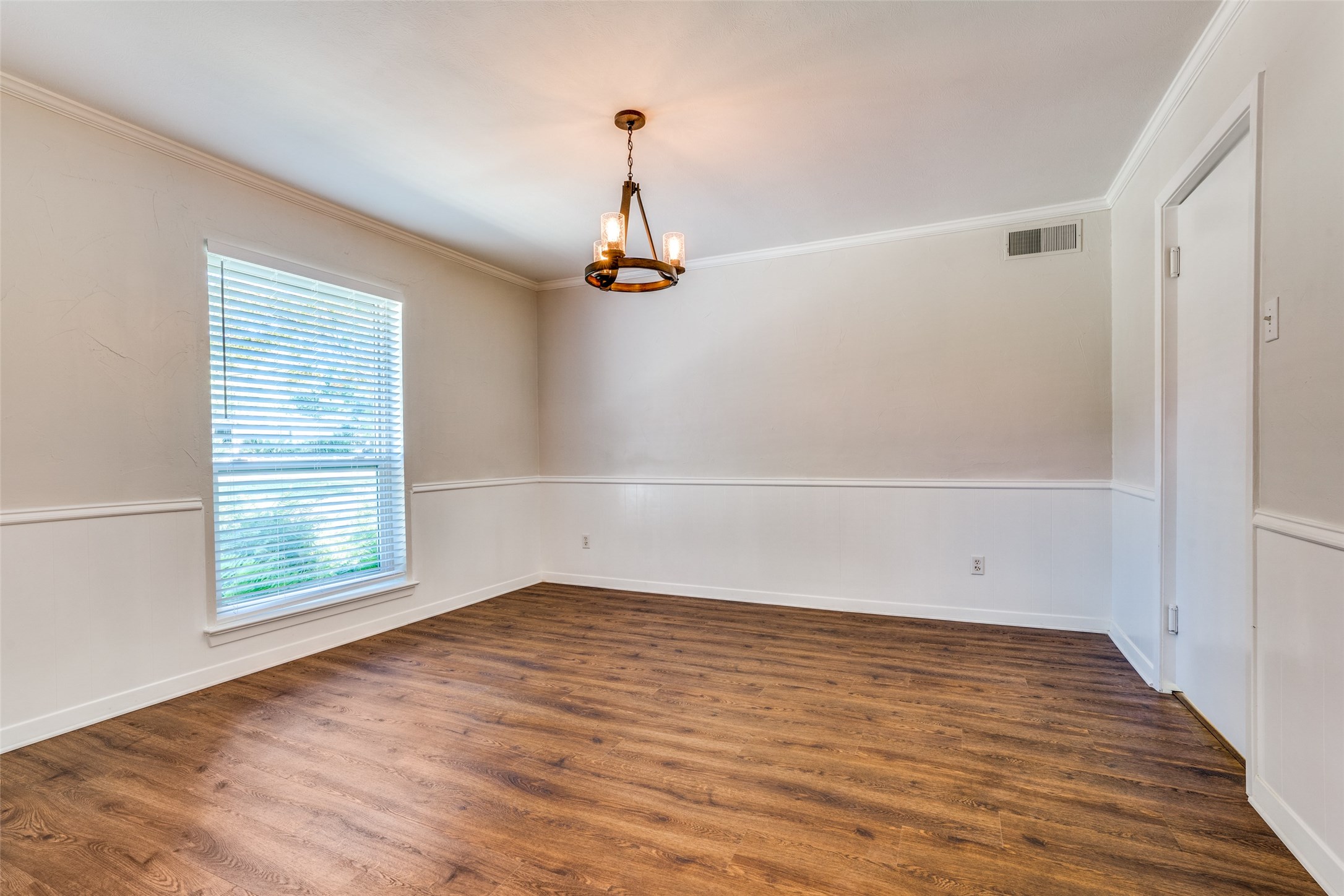 10534 Royal Springs Drive Dallas TX 75229
