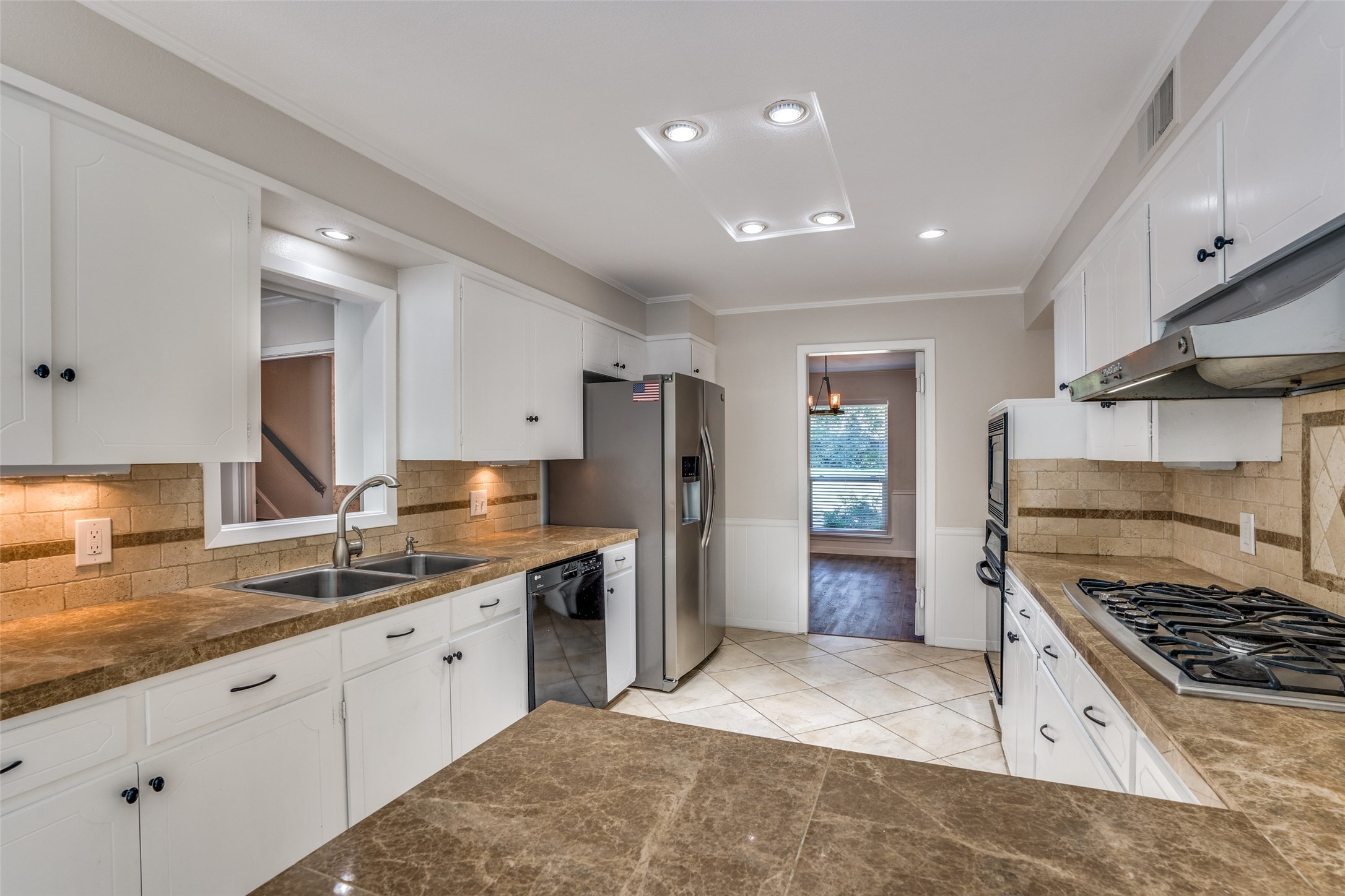 10534 Royal Springs Drive Dallas TX 75229