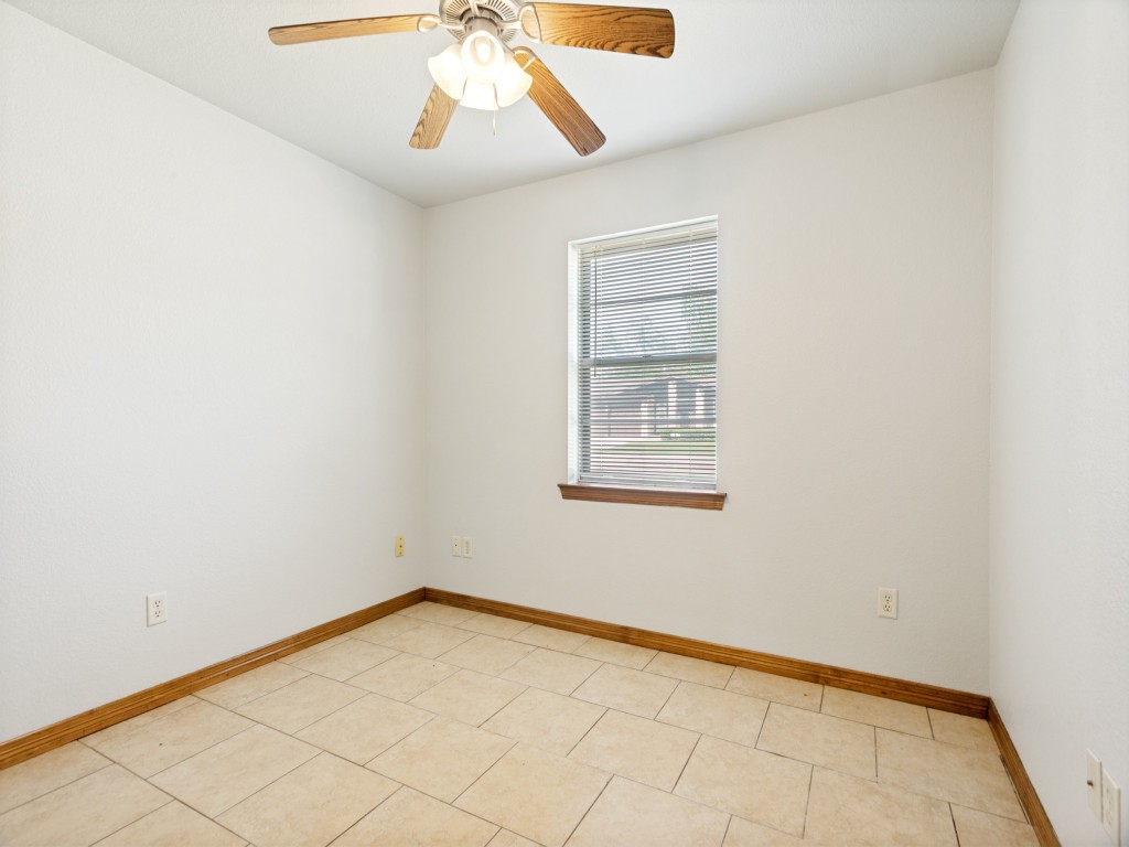 544 Thompson Drive Saginaw TX 76179