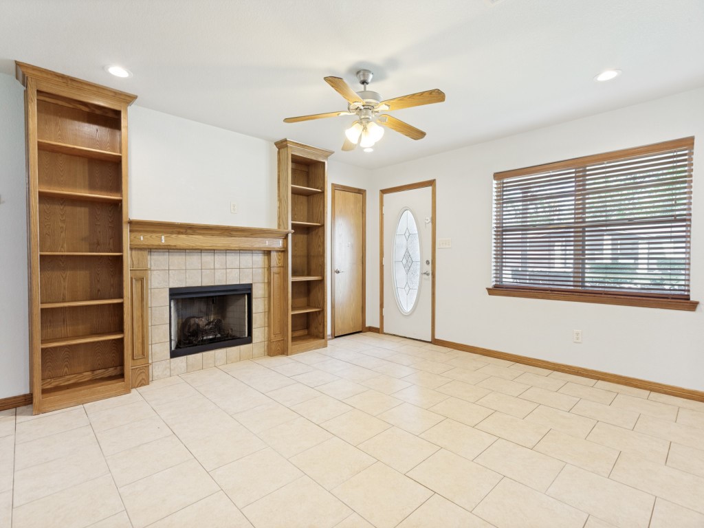 544 Thompson Drive Saginaw TX 76179