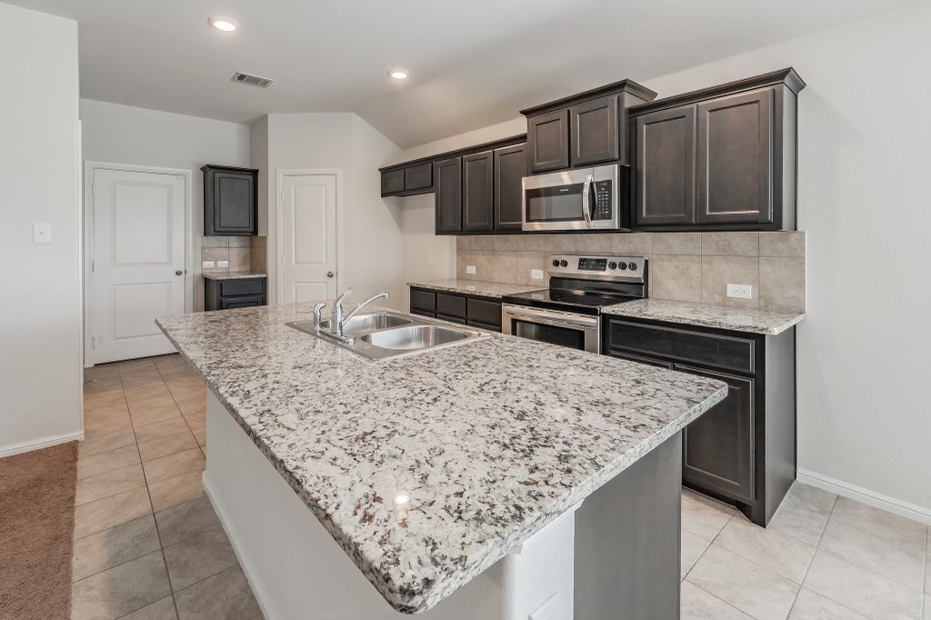 709 High Summit Trail Fort Worth TX 76131