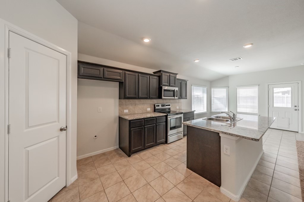 709 High Summit Trail Fort Worth TX 76131