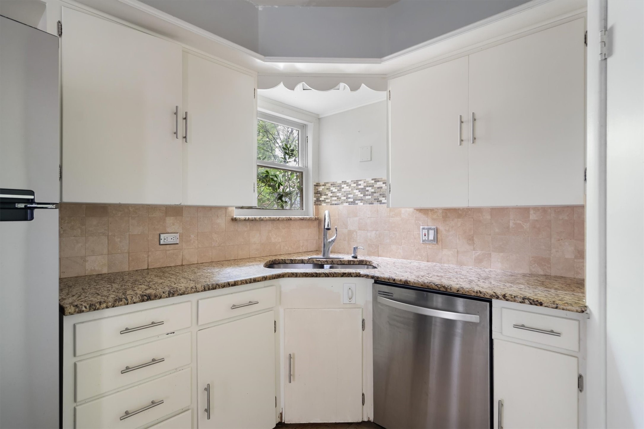 6129 Reiger Avenue Dallas TX 75214