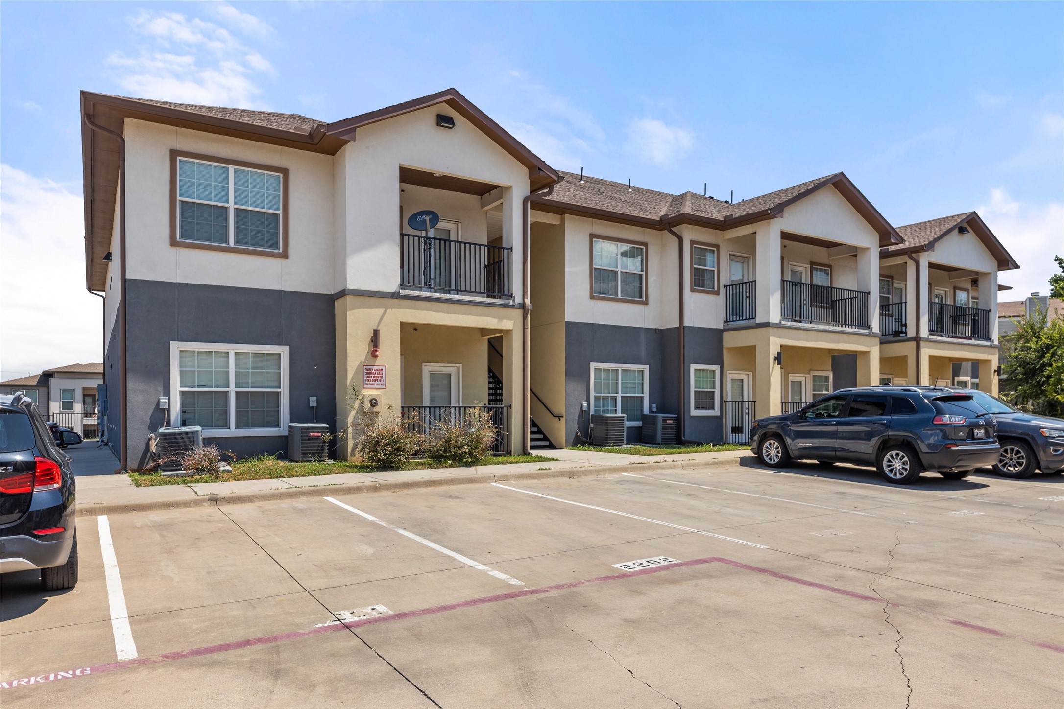 13609 W Pinnacle Circle Fort Worth TX 76040