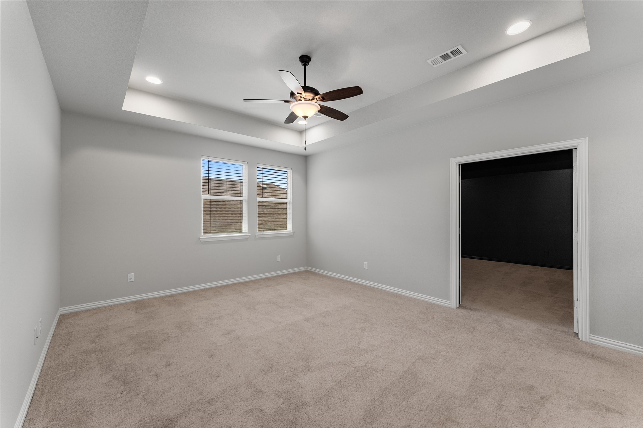 1565 Amesbury Way Farmers Branch TX 75234