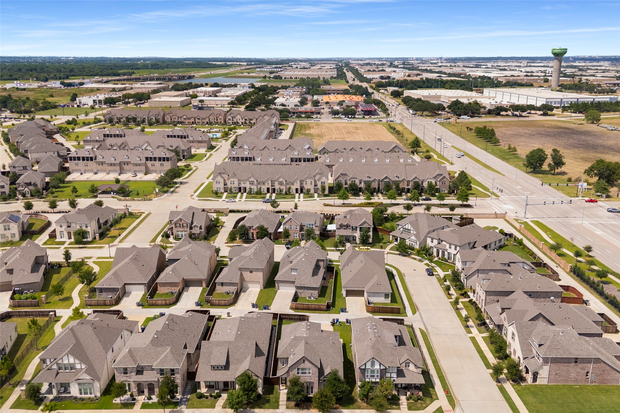 1565 Amesbury Way Farmers Branch TX 75234