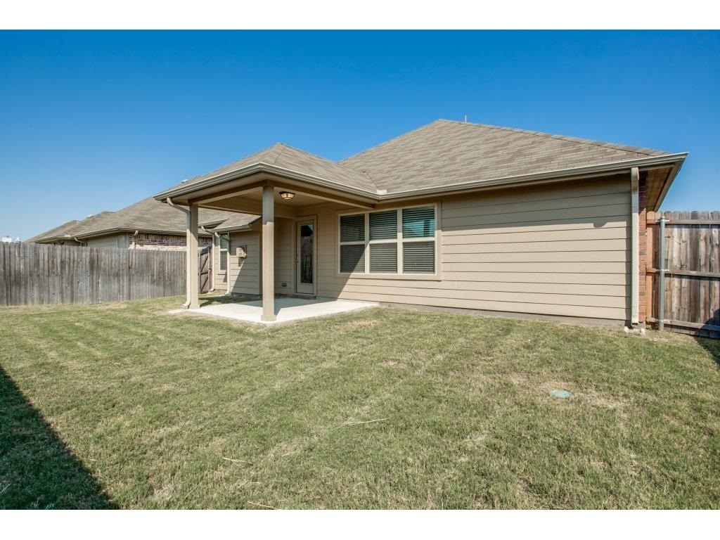 1120 Villa Paloma Boulevard Little Elm TX 75068