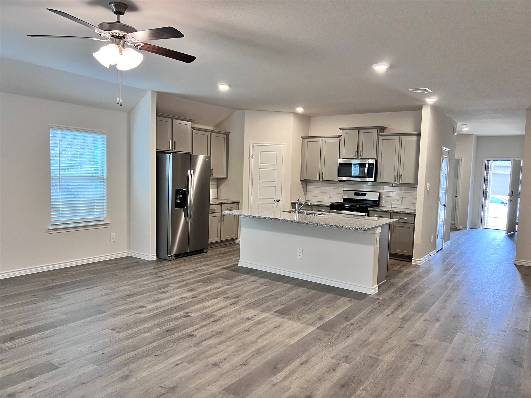 9713 Tinsley Street Aubrey TX 76227