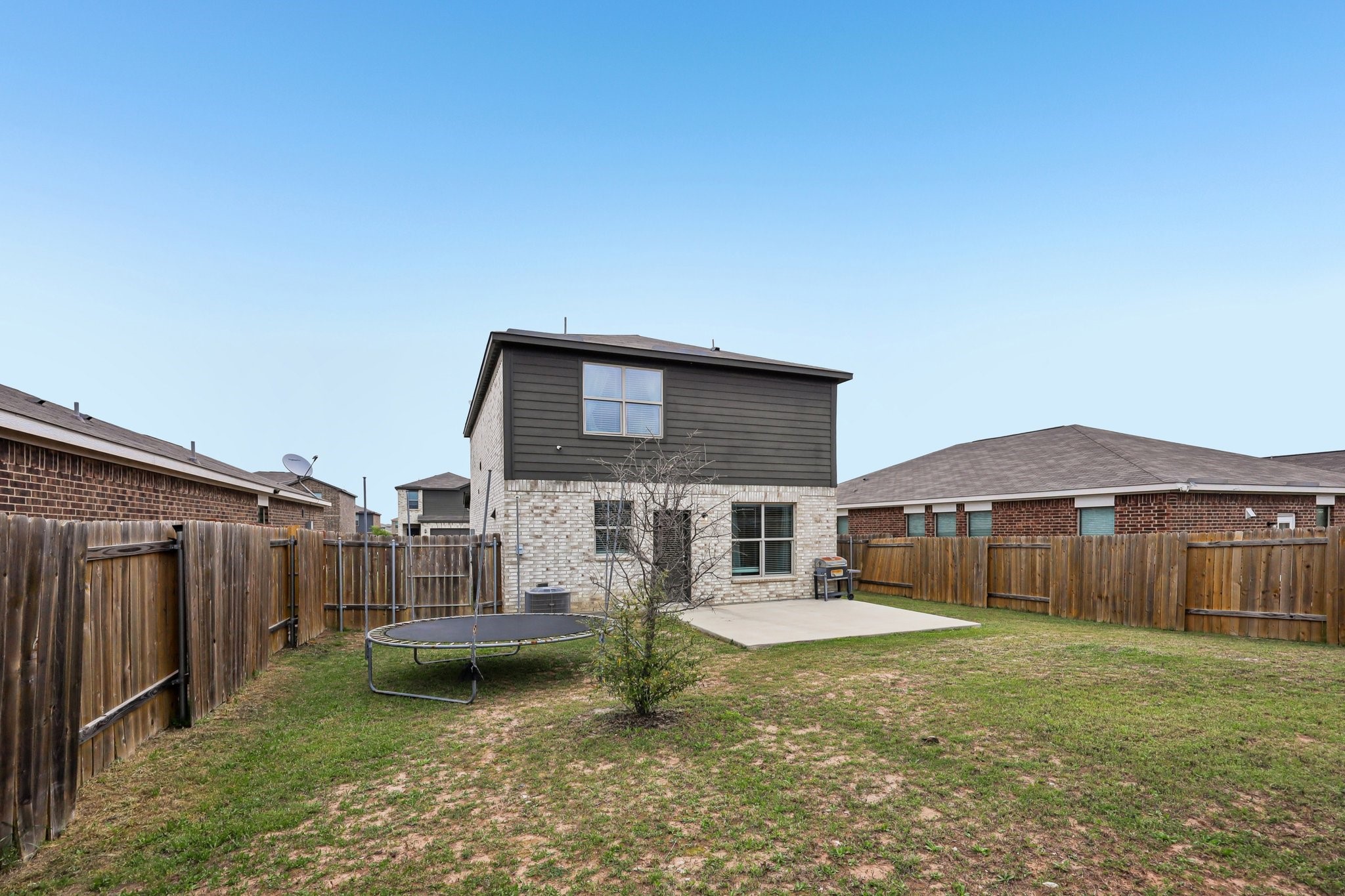 1927 Churchill Downs Drive Seagoville TX 75159