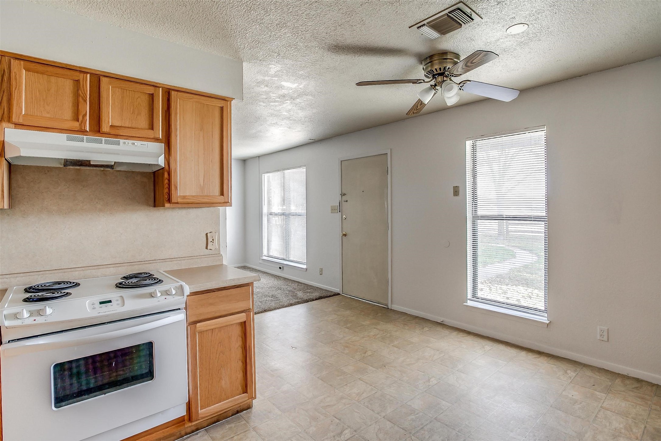 6530 Fall Creek Highway Granbury TX 76049