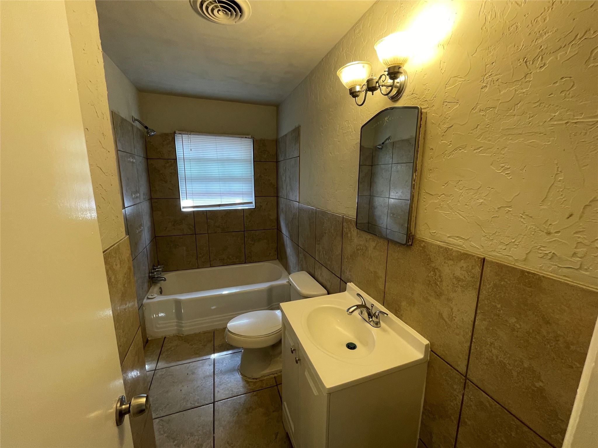 1309 N Binkley Street Sherman TX 75092