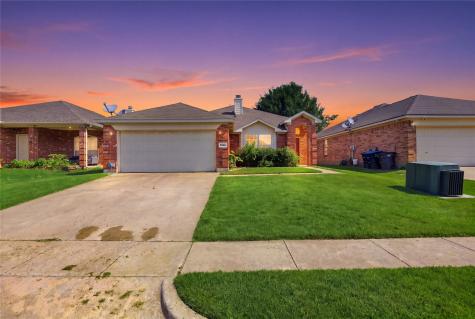 13609 Justice Court Euless TX 76040