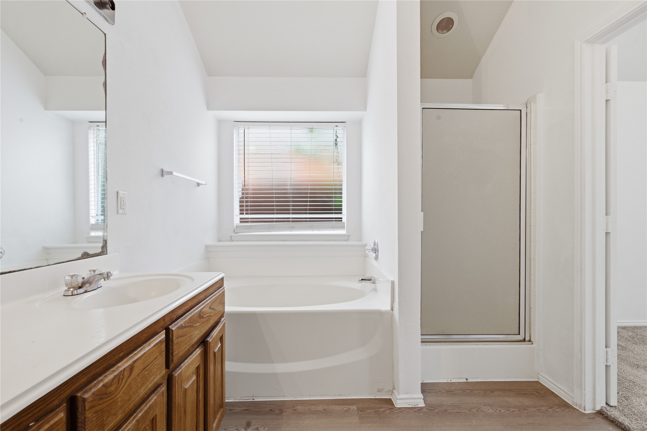 13609 Justice Court Euless TX 76040