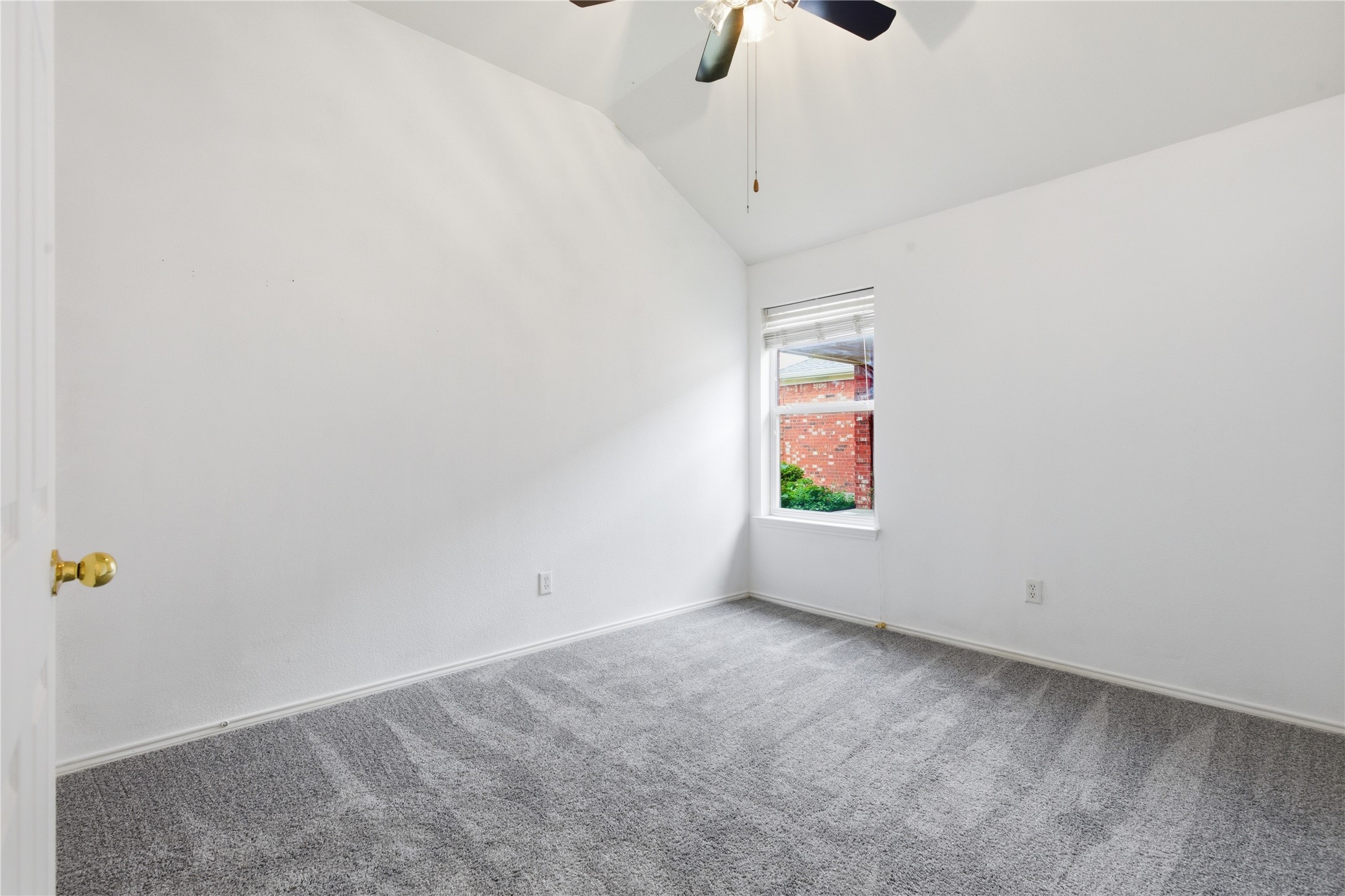 13609 Justice Court Euless TX 76040