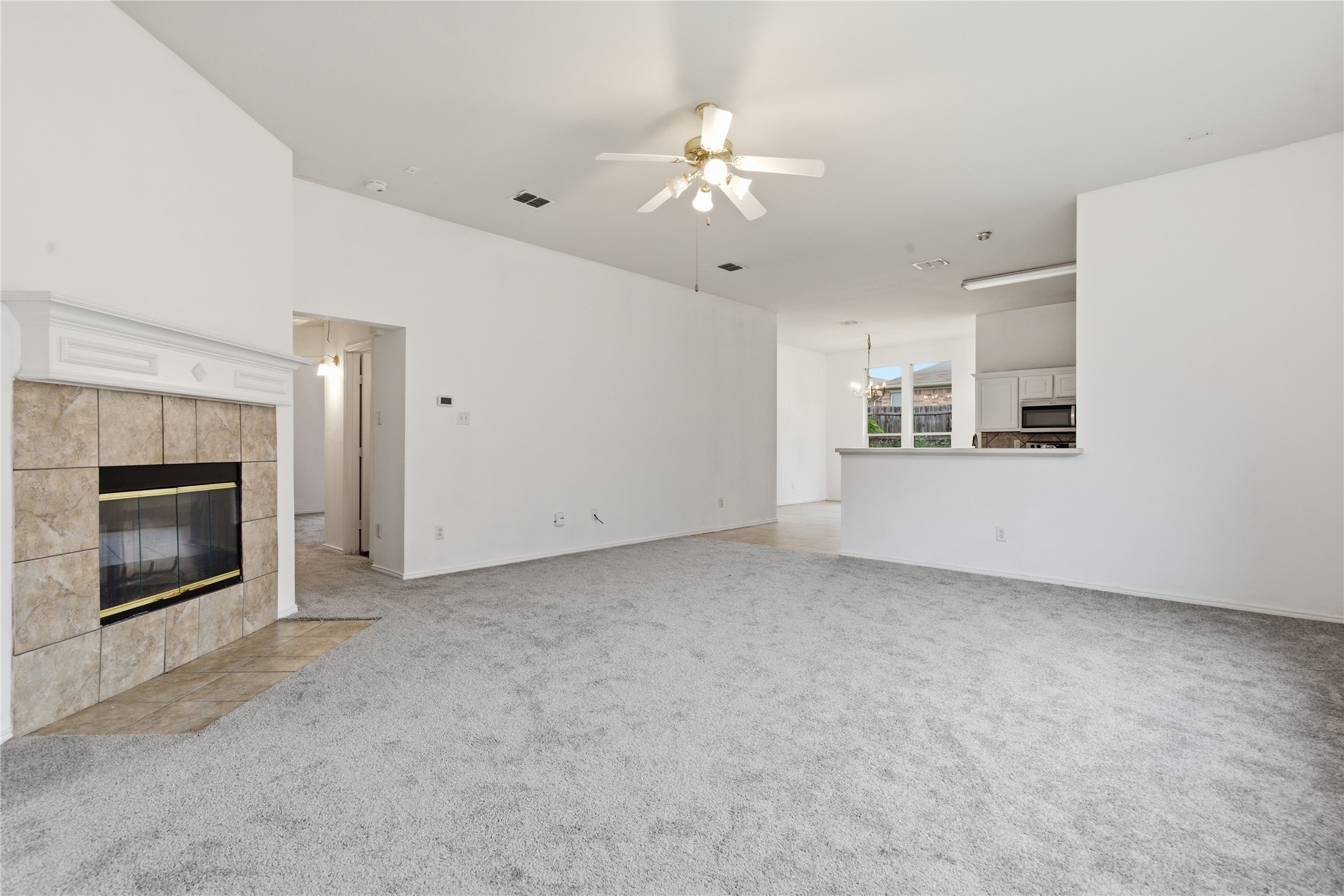 13609 Justice Court Euless TX 76040