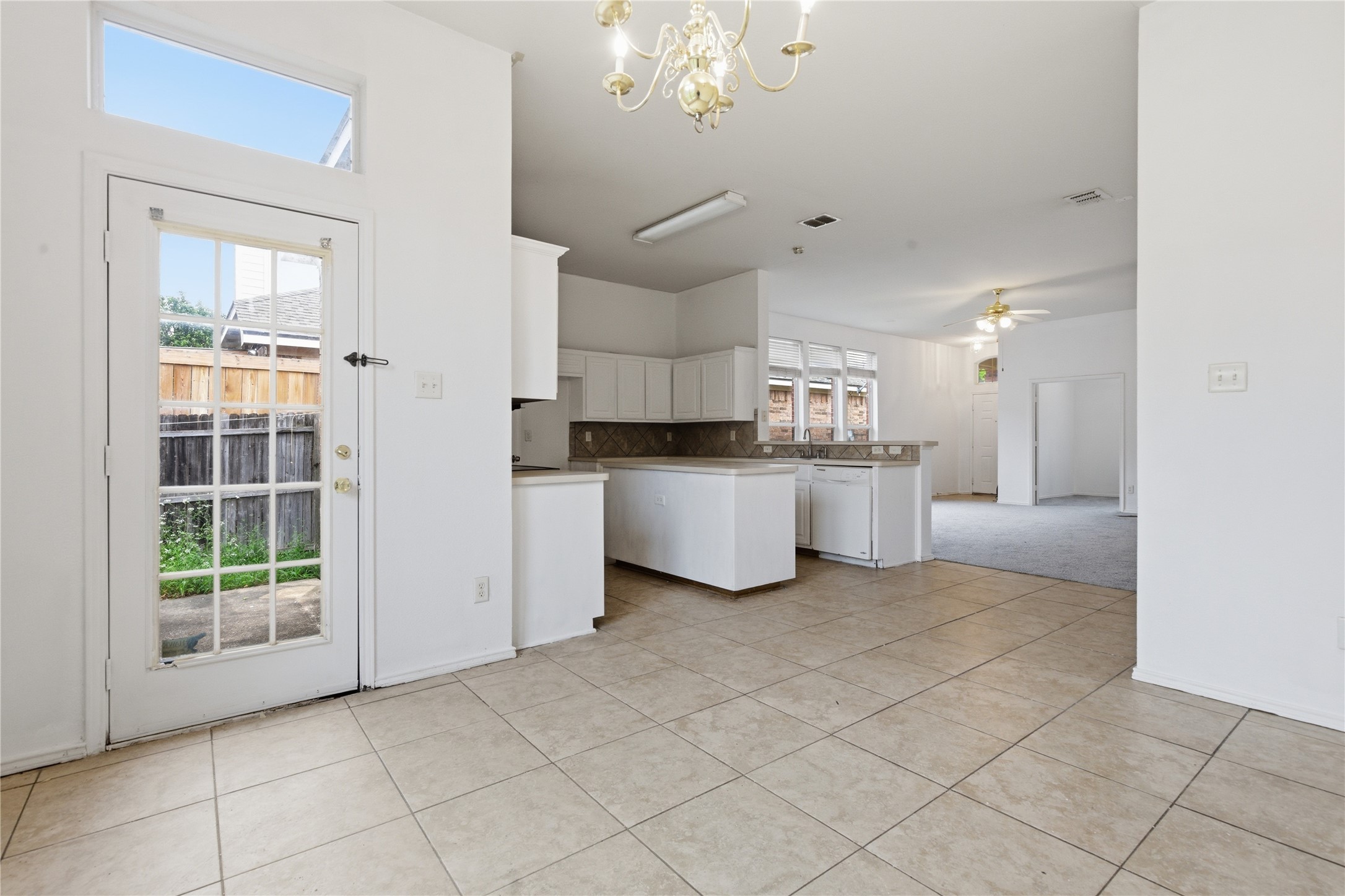 13609 Justice Court Euless TX 76040