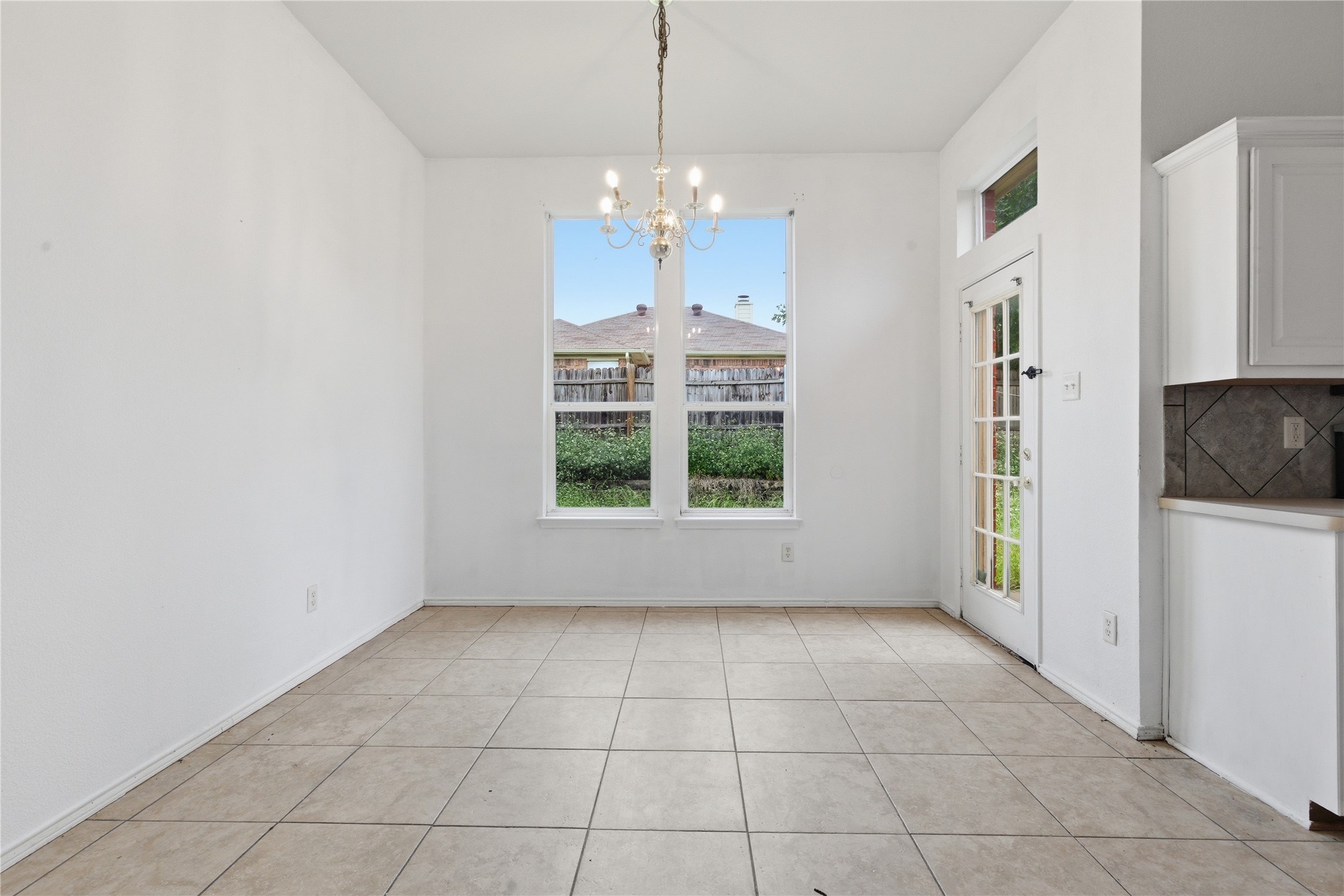 13609 Justice Court Euless TX 76040