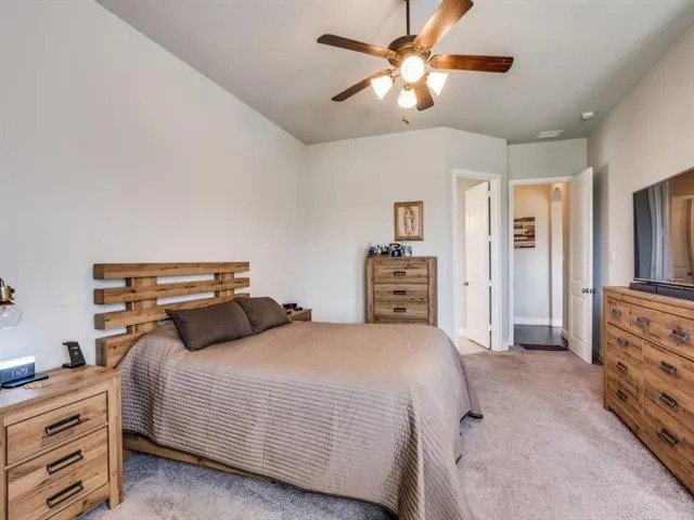 321 Valentino Grand Prairie TX 75052