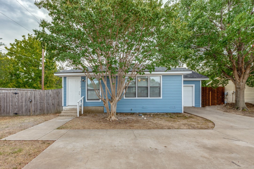 312 Mockingbird Lane Denton TX 76209