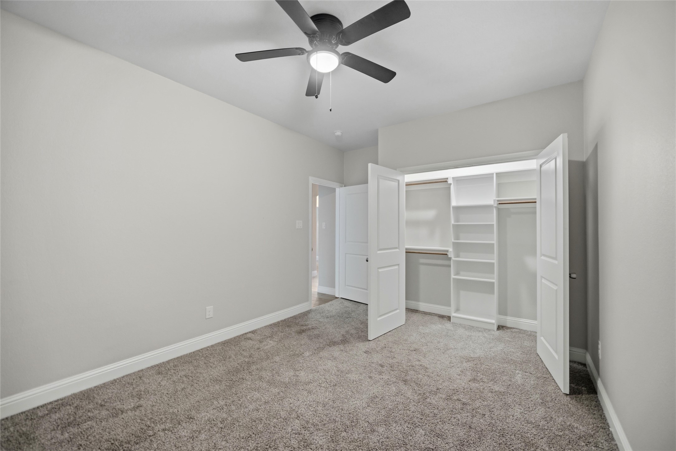 2125 Beaumont Street Grand Prairie TX 75051