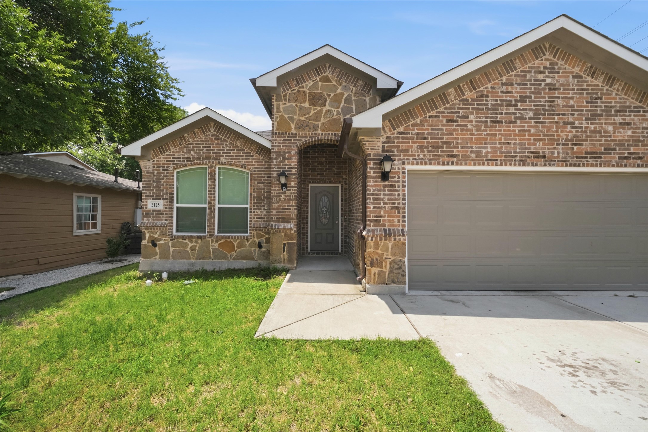 2125 Beaumont Street Grand Prairie TX 75051