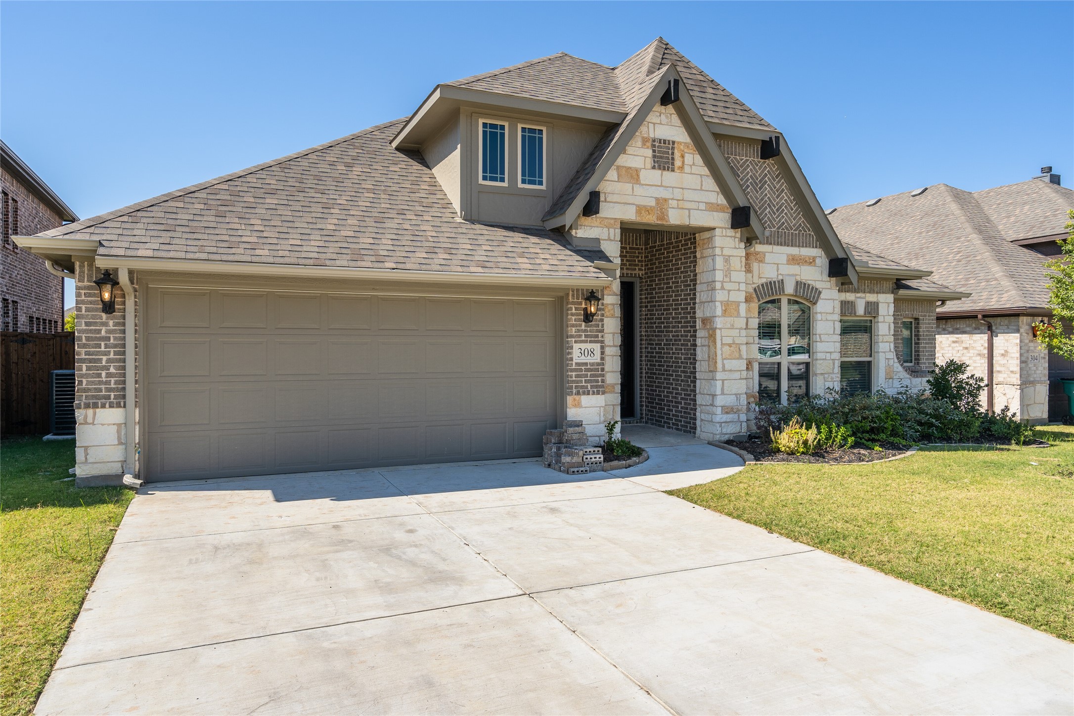 308 Moss Cove Drive Aubrey TX 76227