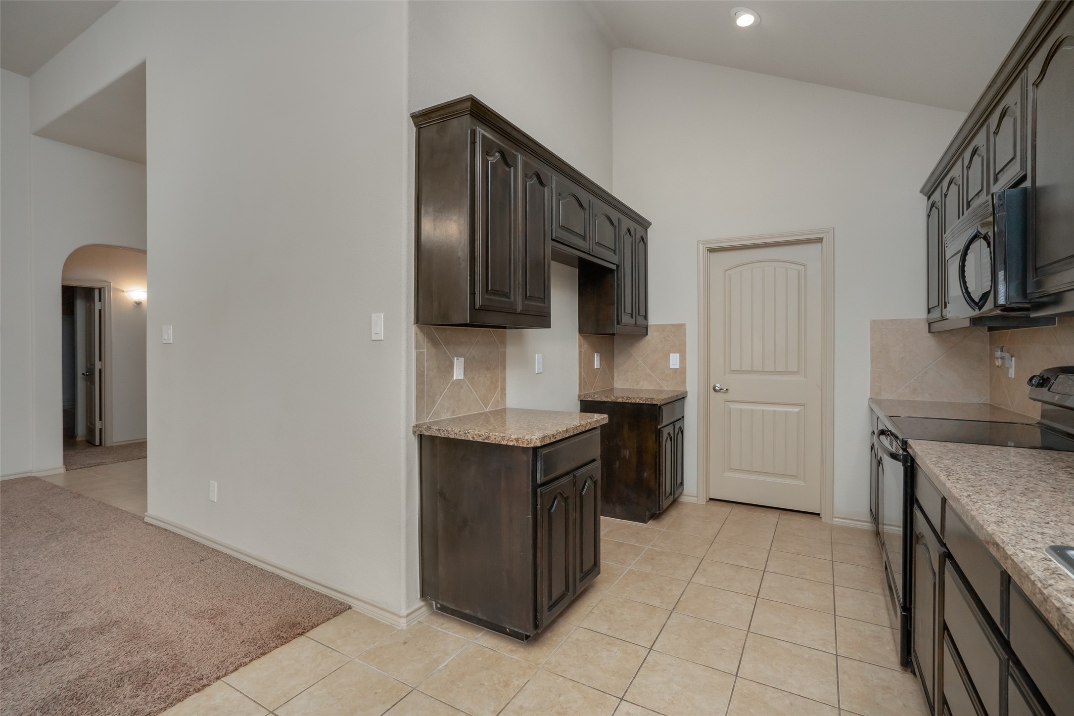 1437 Castlegar Lane Fort Worth TX 76247