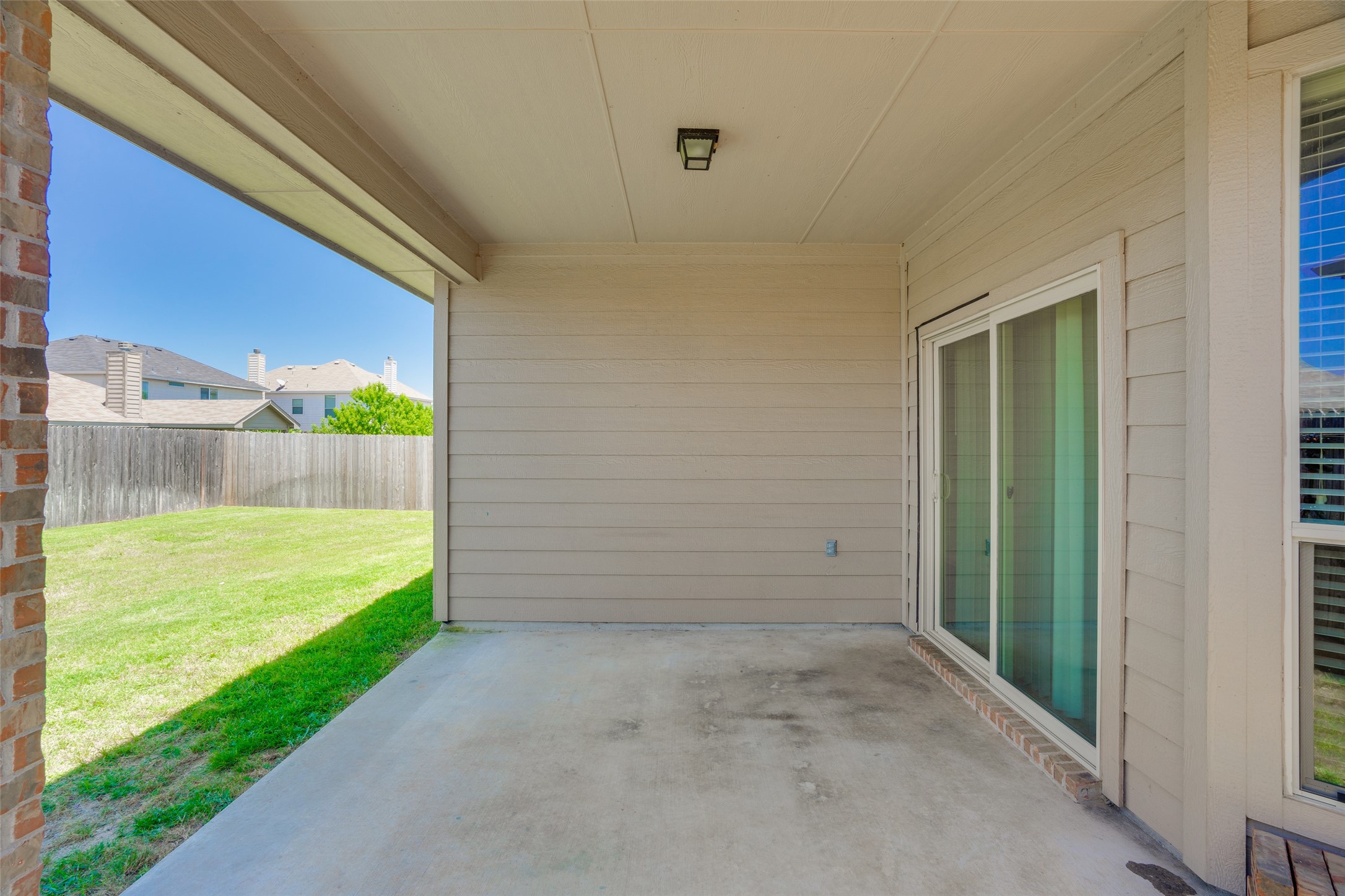 1437 Castlegar Lane Fort Worth TX 76247
