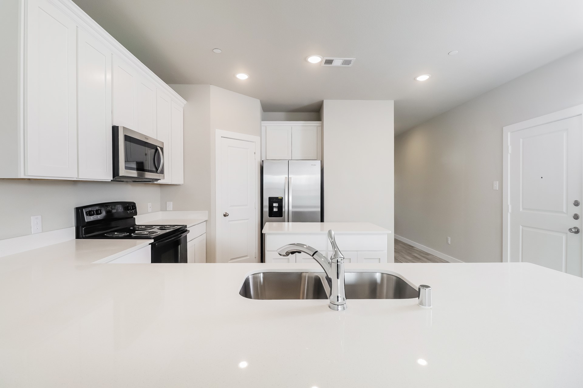 332 Niki Drive Lewisville TX 75057