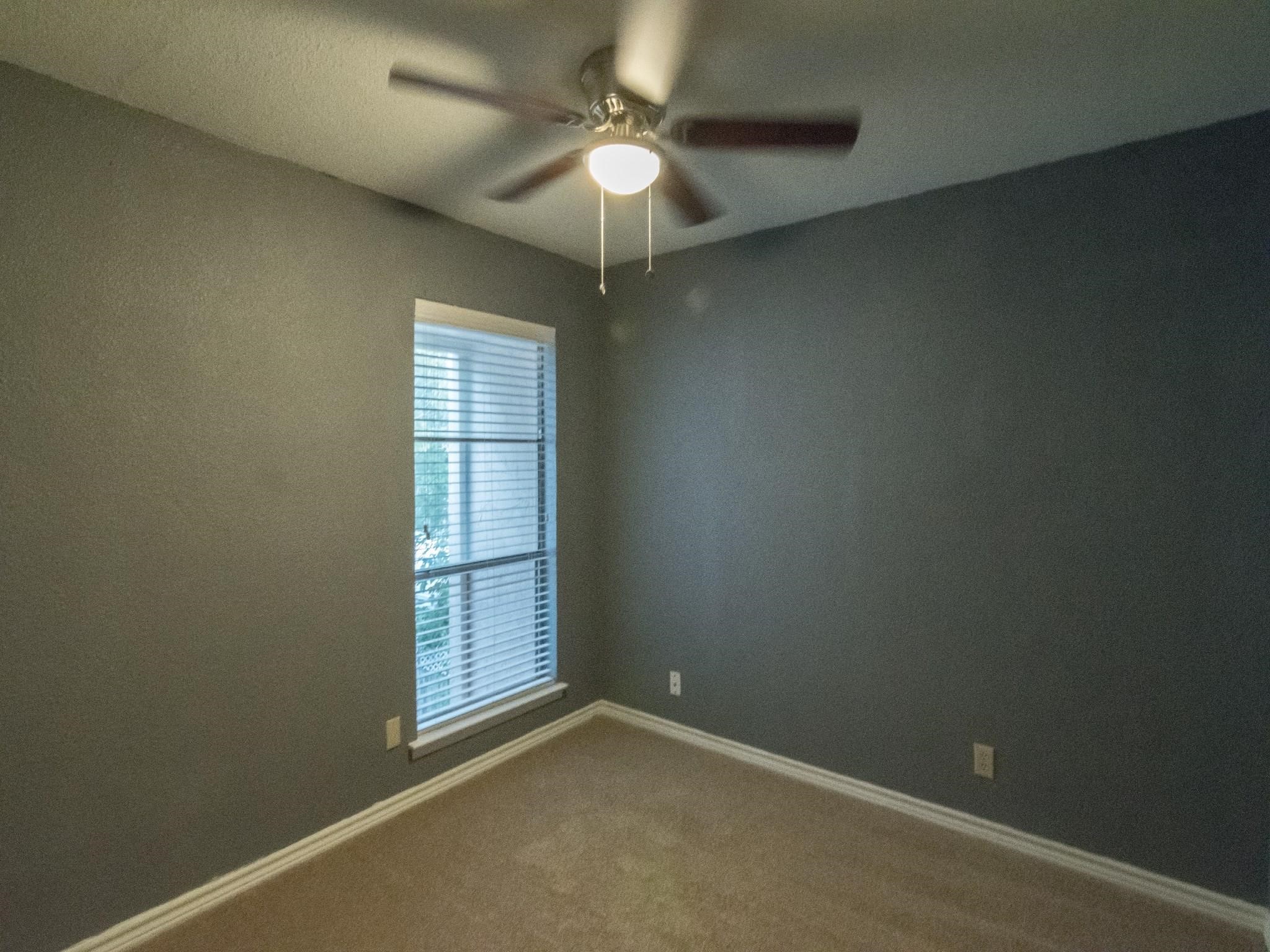 317 Valley Park Drive Garland TX 75043