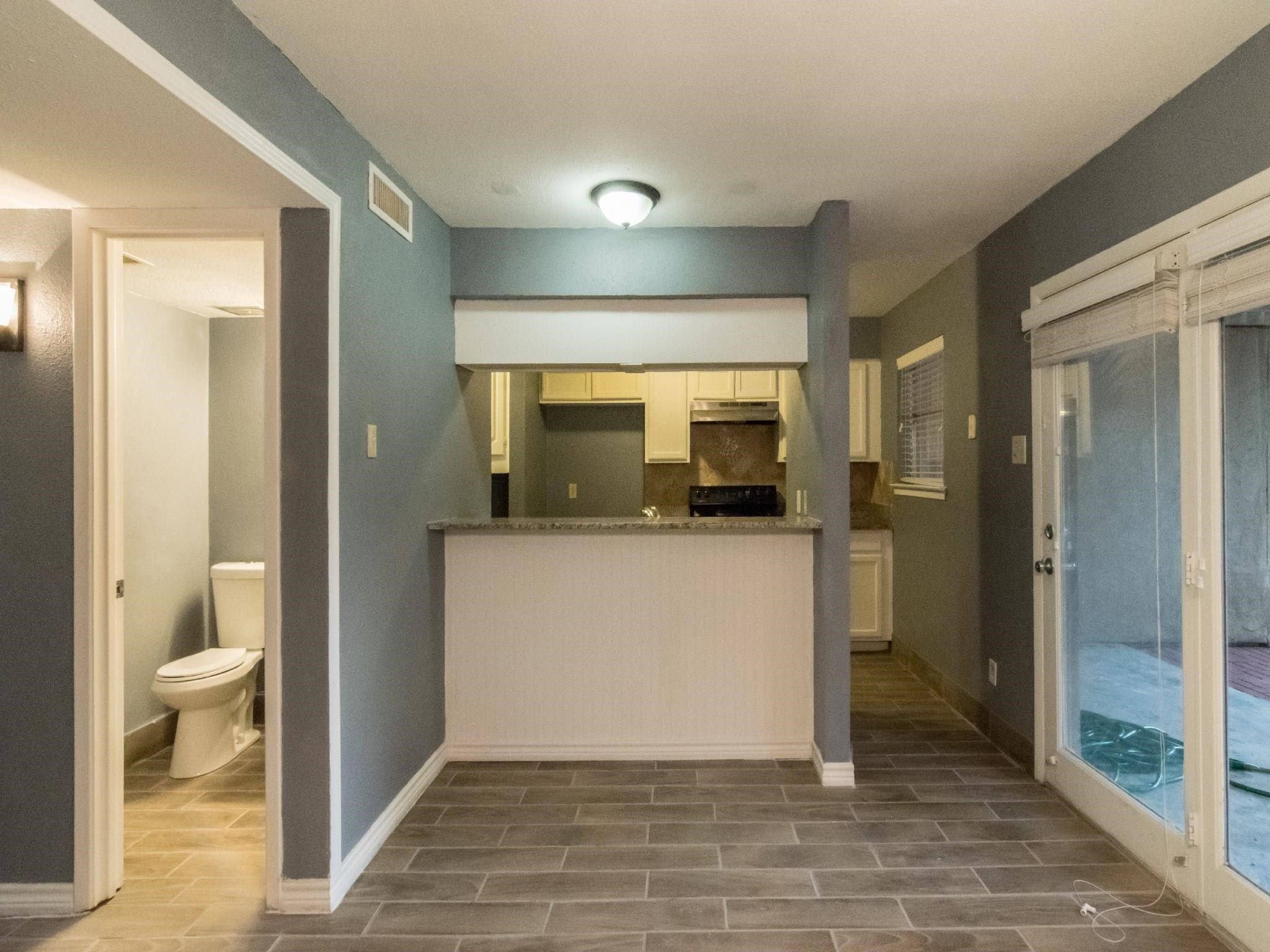 317 Valley Park Drive Garland TX 75043