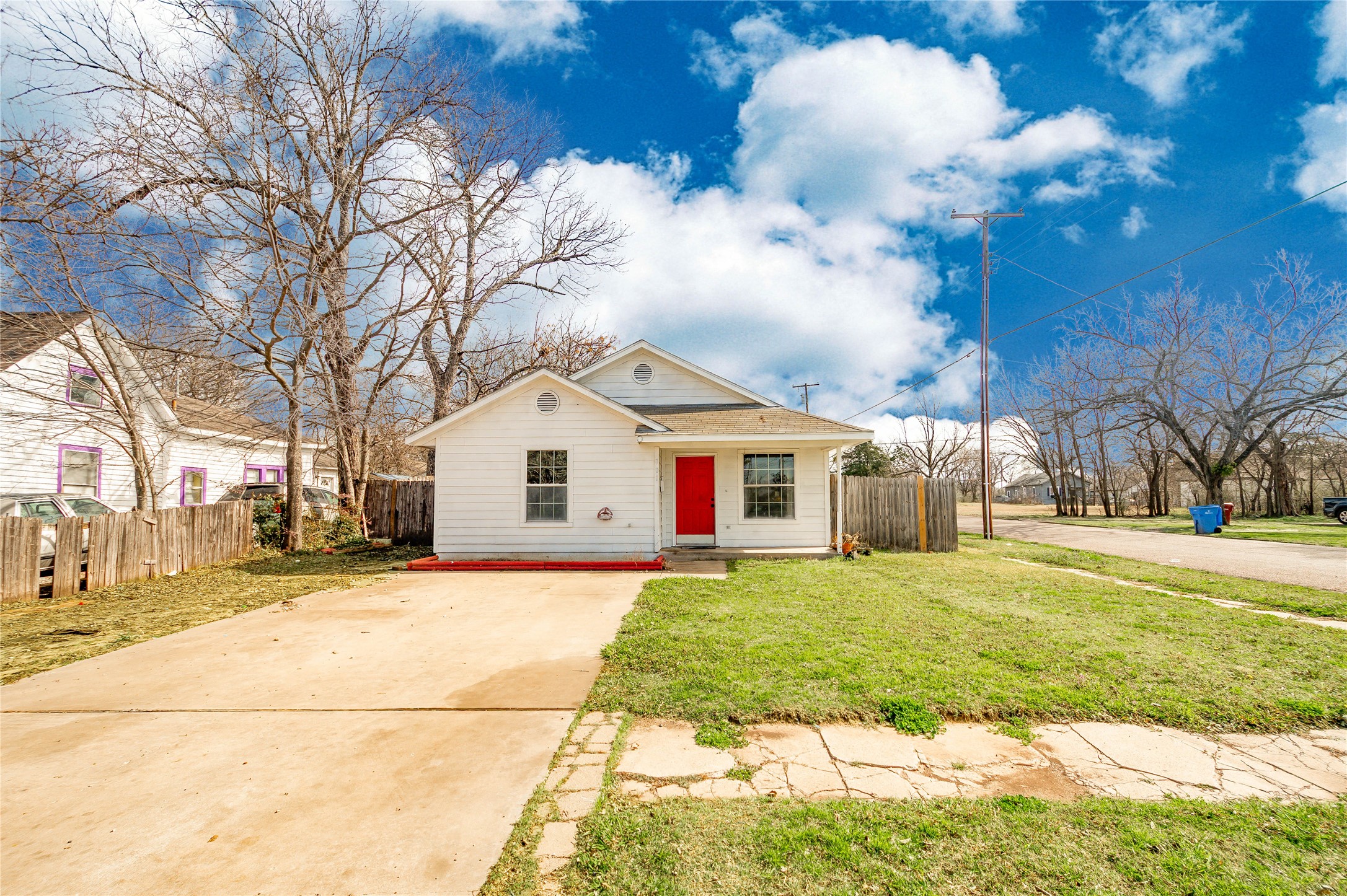 701 E College Street Sherman TX 75090