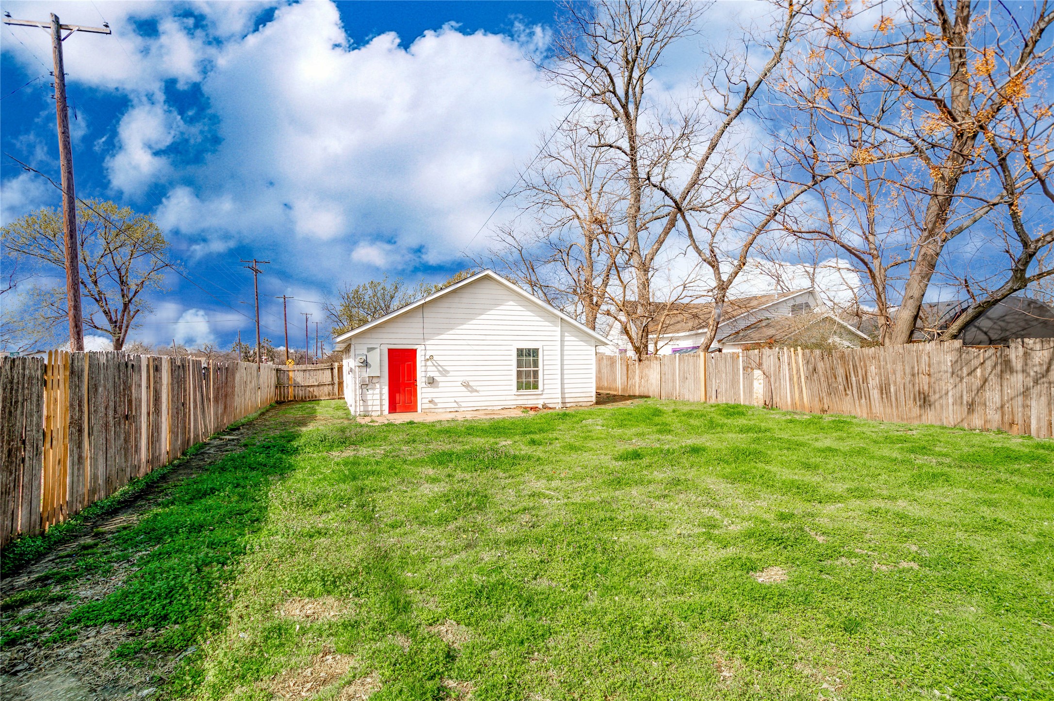 701 E College Street Sherman TX 75090