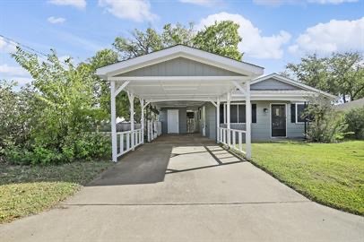 208 D Street Whitesboro TX 76273