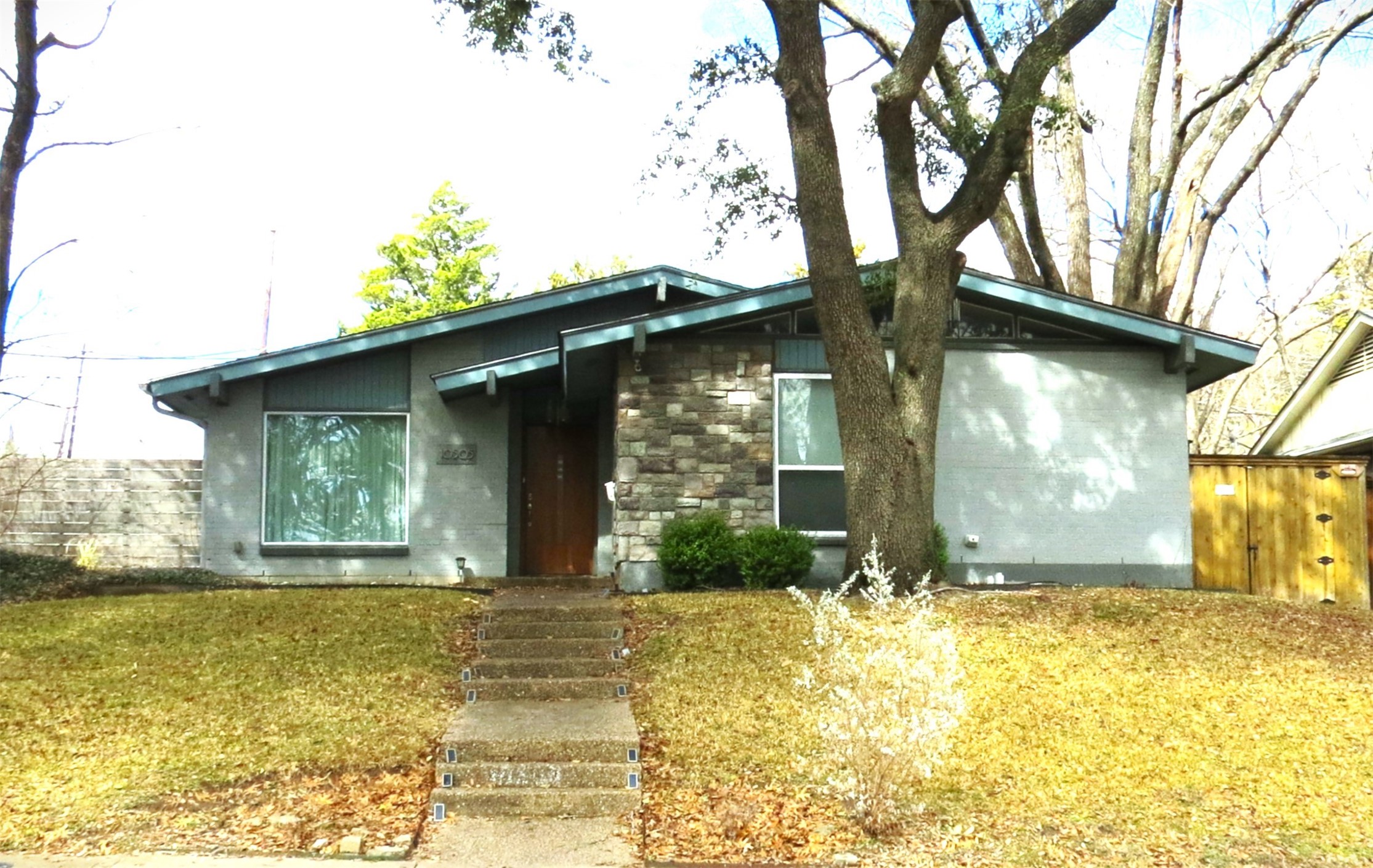 10505 Swallow Lane Dallas TX 75218