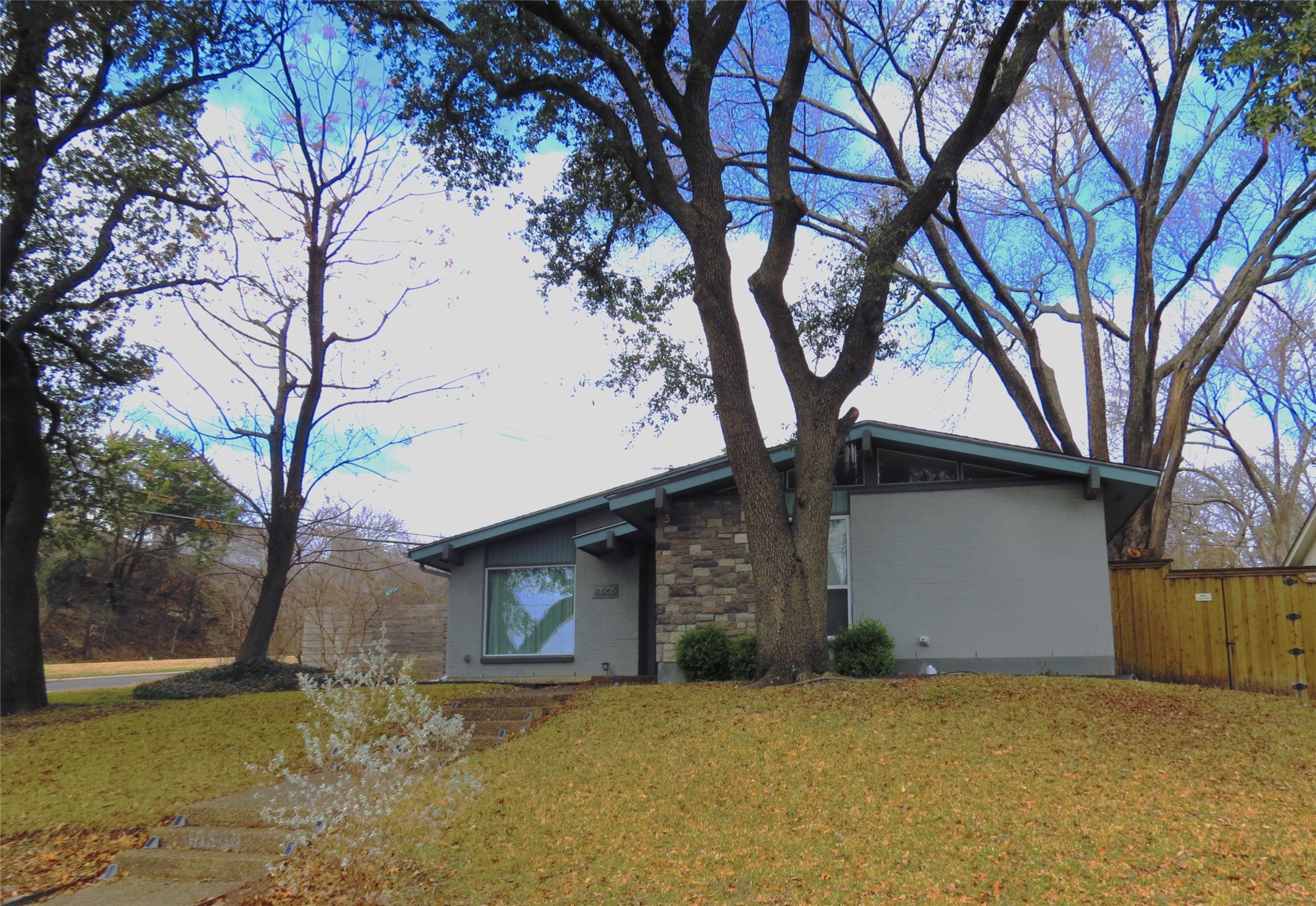 10505 Swallow Lane Dallas TX 75218