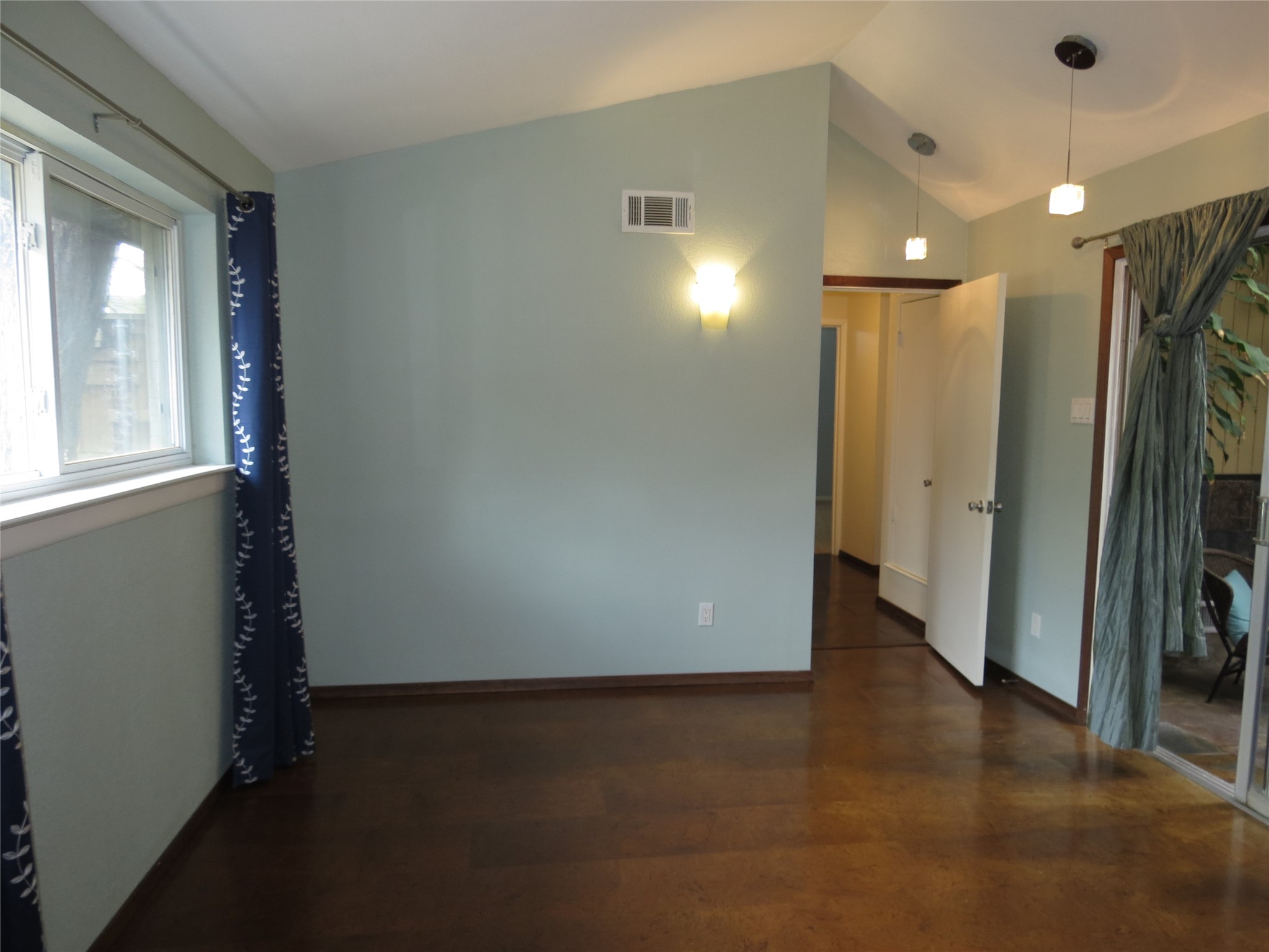 10505 Swallow Lane Dallas TX 75218